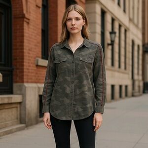 Vintage Havana Green Camouflage V-Neck Button Down Shirt